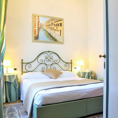 Villa Ducale Hotel & Ristorante Доло Экстерьер фото