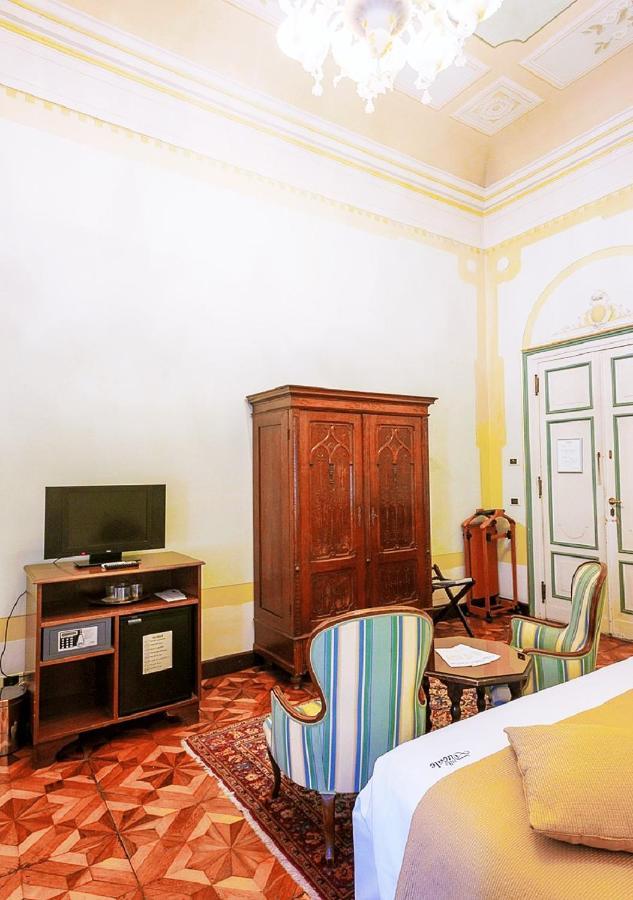 Villa Ducale Hotel & Ristorante Доло Экстерьер фото