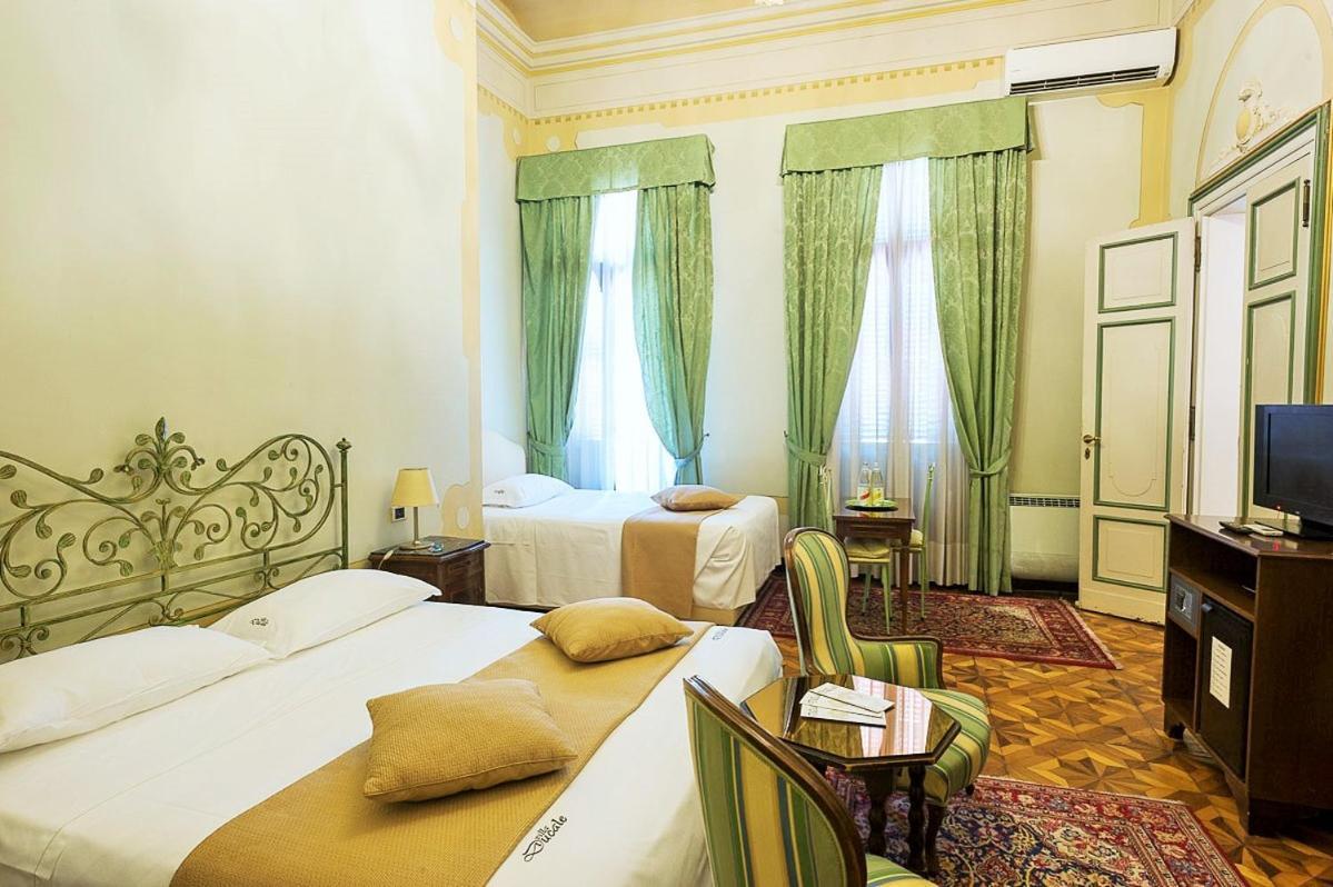 Villa Ducale Hotel & Ristorante Доло Экстерьер фото