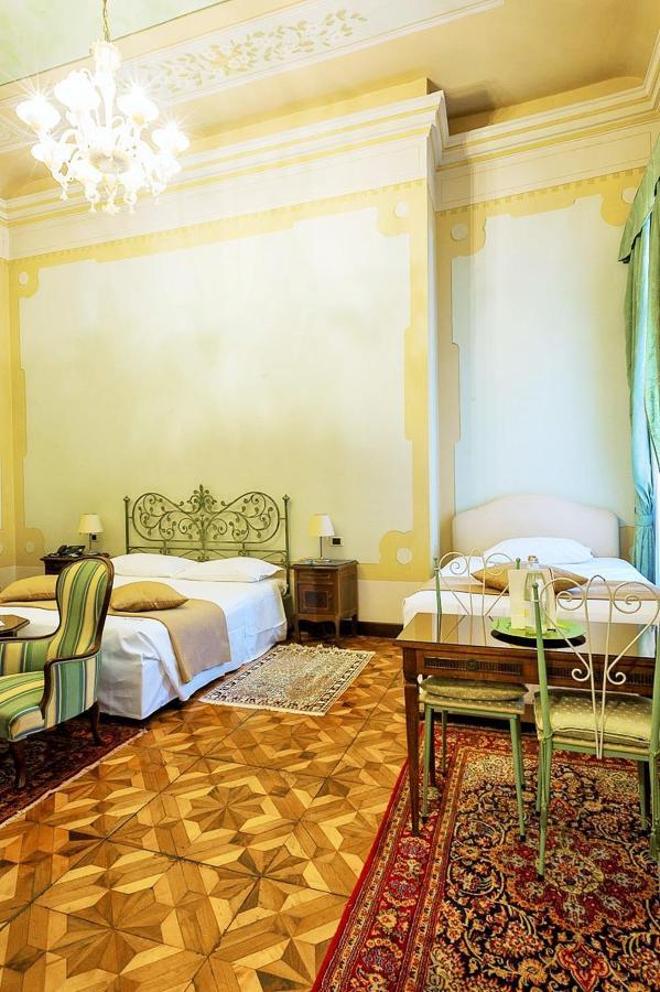 Villa Ducale Hotel & Ristorante Доло Экстерьер фото