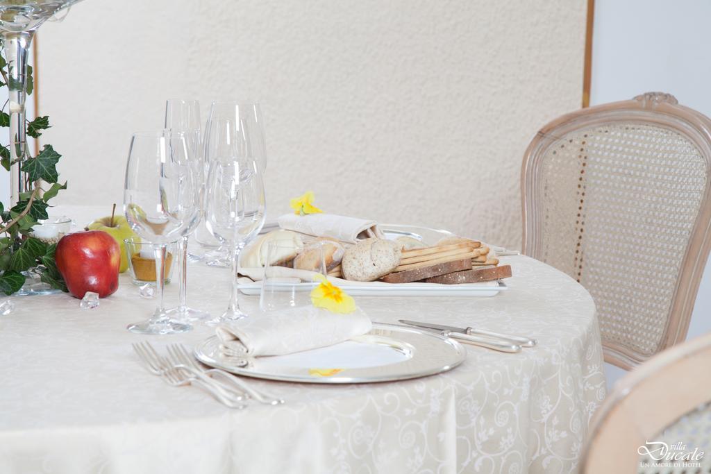 Villa Ducale Hotel & Ristorante Доло Экстерьер фото