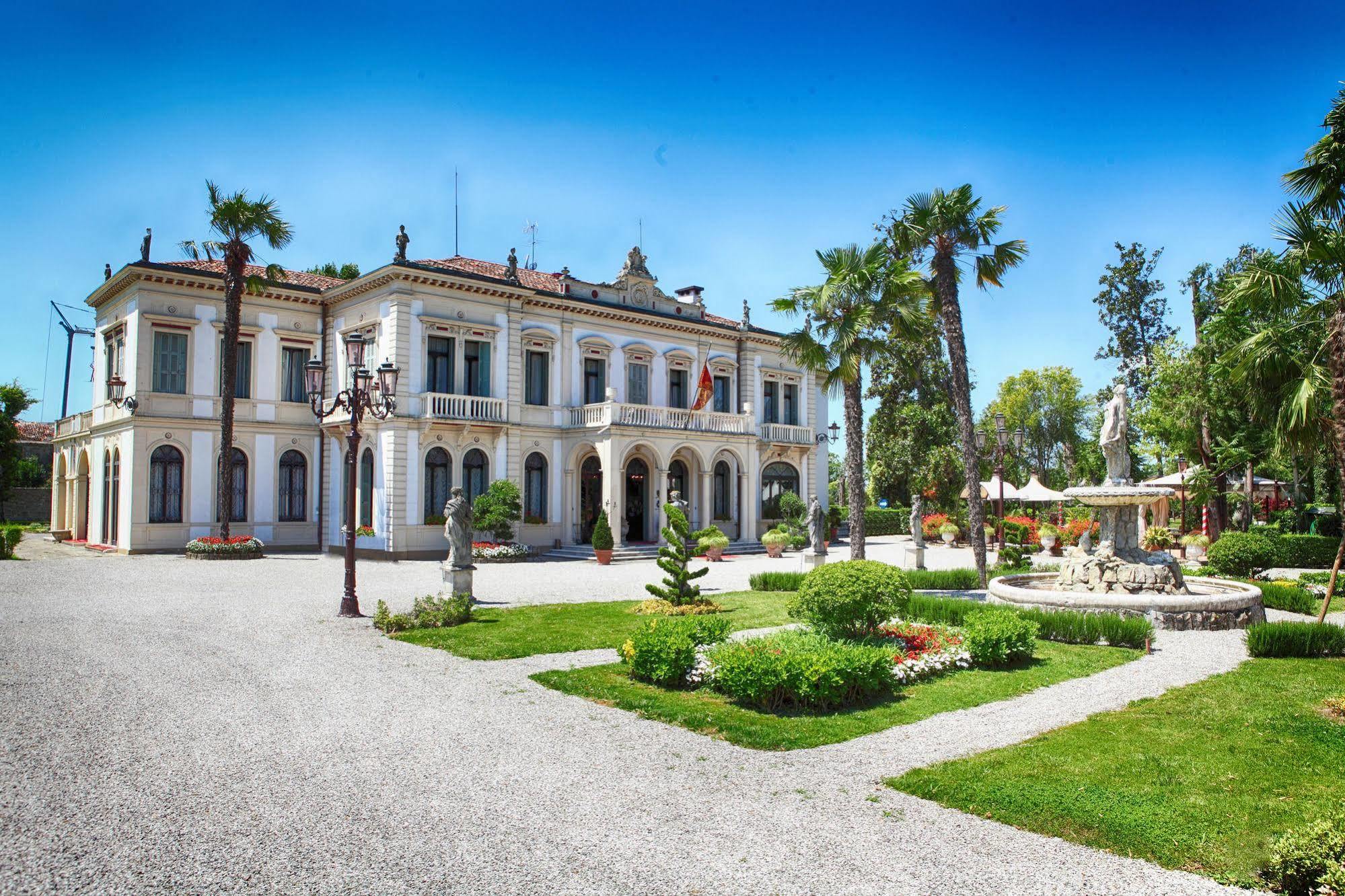 Villa Ducale Hotel & Ristorante Доло Экстерьер фото