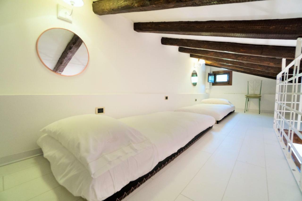 Villa Ducale Hotel & Ristorante Доло Экстерьер фото
