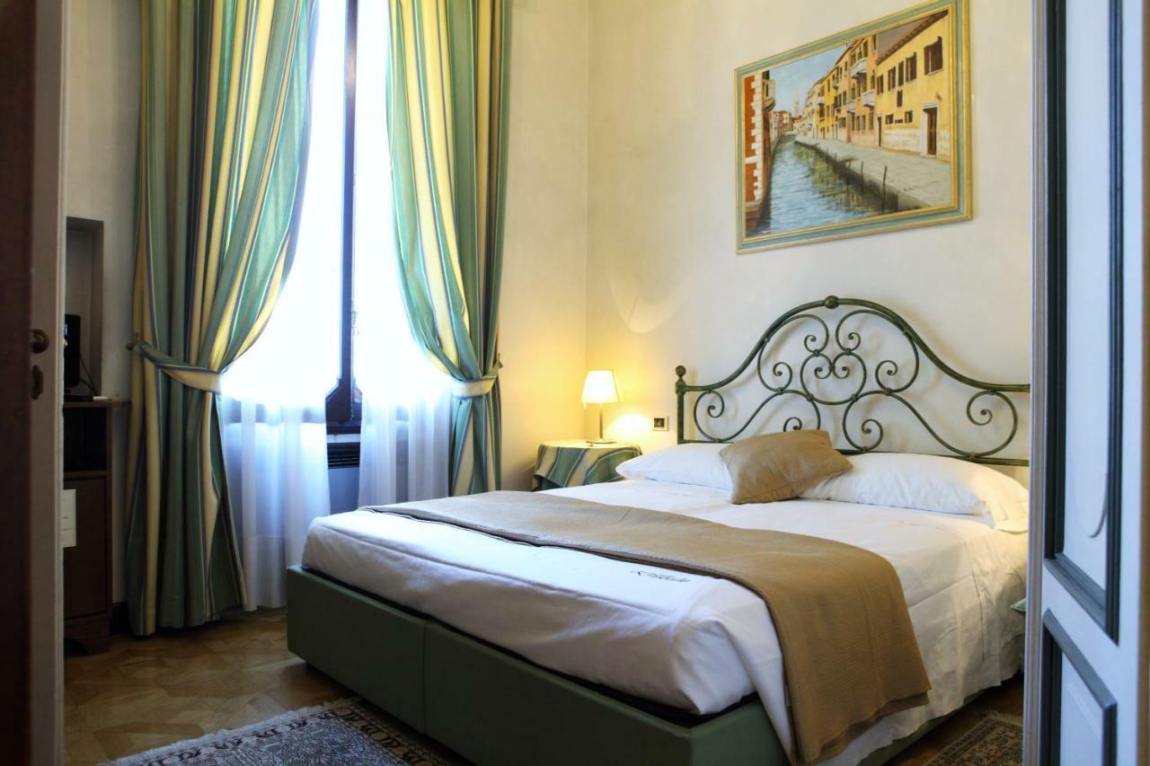Villa Ducale Hotel & Ristorante Доло Экстерьер фото